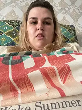 Snapshot of Vita6777 chatting on October 2025 09:43:01 AM Vita6777 online show from October 2025 09:43:01 AM