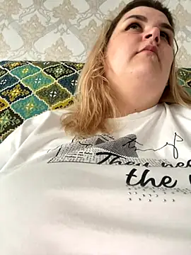 Snapshot of Vita6777 chatting on November 2025 07:33:02 AM Vita6777 online show from November 2025 07:33:02 AM