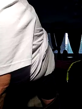 B1GLO online show from November 2025 12:13:01 AM