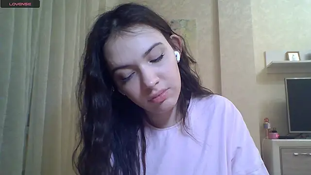 CeyaLier online show from June 2026 06:45:01 PM