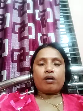 Snapshot of Megla879 chatting on October 2025 08:31:01 PM Megla879 online show from October 2025 08:31:01 PM