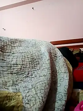 Snapshot of Megla879 chatting on November 2025 12:02:01 AM Megla879 online show from November 2025 12:02:01 AM