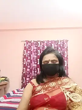 Snapshot of Megla879 chatting on November 2025 04:27:02 PM Megla879 online show from November 2025 04:27:02 PM