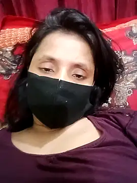 Snapshot of Megla879 chatting on November 2025 12:42:02 PM Megla879 online show from November 2025 12:42:02 PM