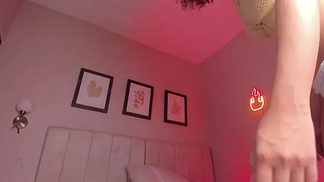 Snapshot of _alison_c chatting on November 2025 11:43:02 AM alison c online show from November 2025 11:43:02 AM