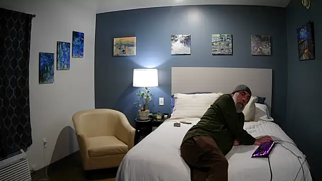 Snapshot of Fuck-Buddy-4U chatting on October 2025 11:33:02 AM Fuck-Buddy-4U online show from October 2025 11:33:02 AM