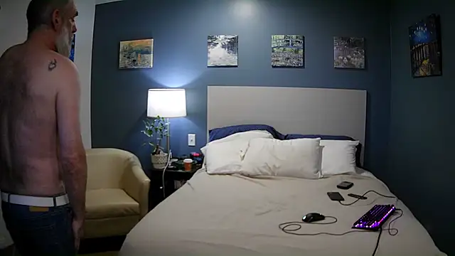 Snapshot of Fuck-Buddy-4U chatting on October 2025 10:58:02 AM Fuck-Buddy-4U online show from October 2025 10:58:02 AM