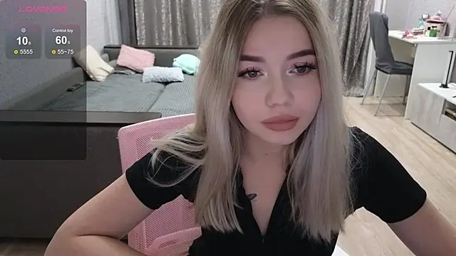 Snapshot of Mayyyyyyyymayyyyyy chatting on October 2025 08:50:01 PM Mayyyyyyyymayyyyyy online show from October 2025 08:50:01 PM