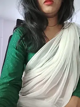 Snapshot of Janu-hasena chatting on May 2026 07:32:01 PM Janu-hasena online show from May 2026 07:32:01 PM