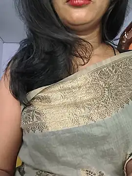 Snapshot of Janu-hasena chatting on June 2026 11:44:01 AM Janu-hasena online show from June 2026 11:44:01 AM