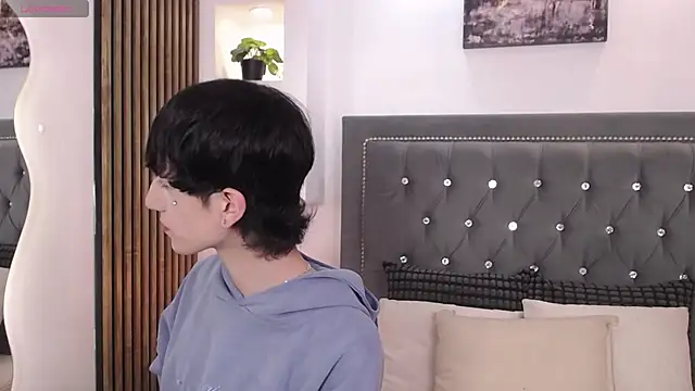 Emo Boy  online show from June 2026 08:19:02 PM