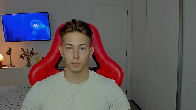 Snapshot of find0m_master chatting on October 2025 03:13:01 PM find0m master online show from October 2025 03:13:01 PM