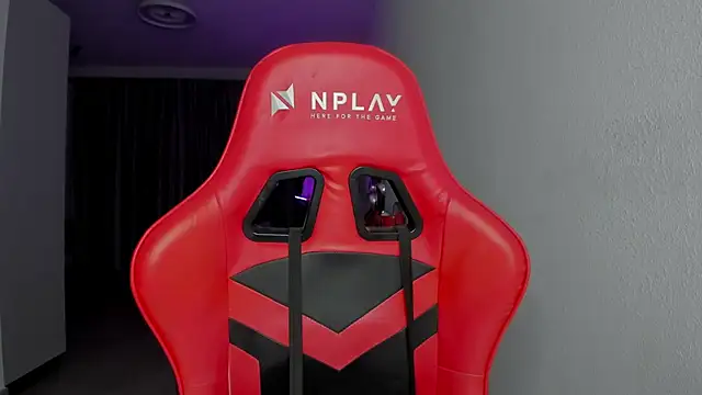 Snapshot of find0m_master chatting on November 2025 10:21:01 PM find0m master online show from November 2025 10:21:01 PM