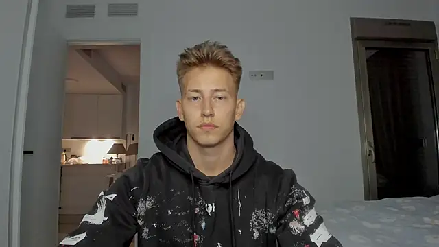 Snapshot of find0m_master chatting on December 2025 11:42:01 PM find0m master online show from December 2025 11:42:01 PM