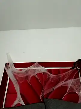 Snapshot of NaomiGrace_ chatting on October 2025 10:49:02 AM NaomiGrace online show from October 2025 10:49:02 AM