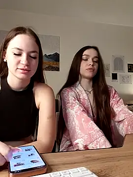 MayaGlow online show from February 2026 05:17:01 AM