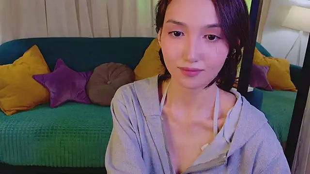 Snapshot of GentleMusee chatting on March 2026 06:31:02 AM GentleMusee online show from March 2026 06:31:02 AM