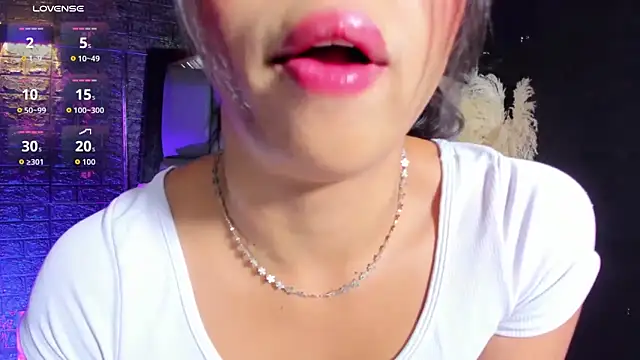 Assia Roos online show from June 2026 10:30:02 AM