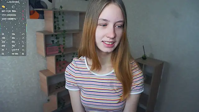 Snapshot of IveyColley chatting on November 2025 06:40:02 AM IveyColley online show from November 2025 06:40:02 AM