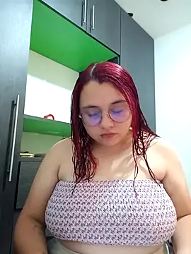 Snapshot of my-lady chatting on October 2025 09:54:02 AM my-lady online show from October 2025 09:54:02 AM
