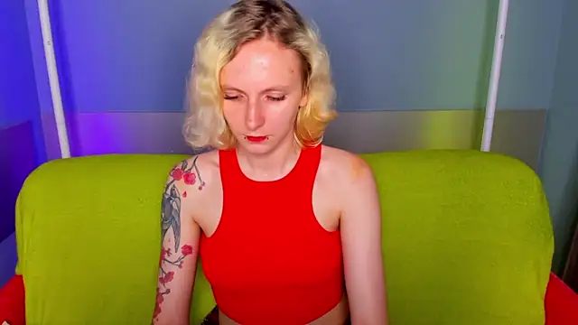 LikiLips online show from June 2026 01:08:01 AM