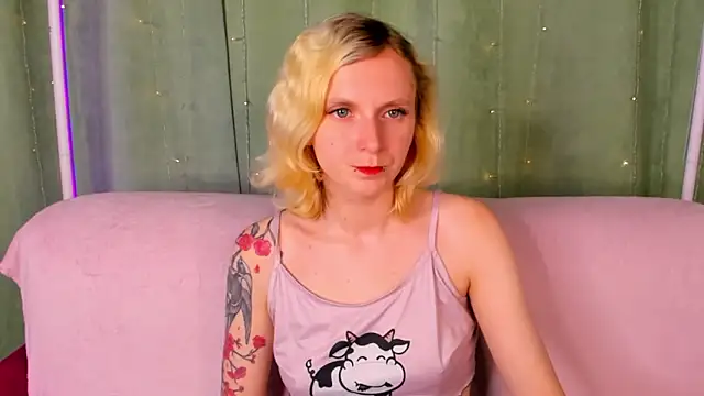 LikiLips online show from June 2026 01:10:01 AM