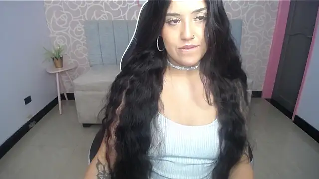 Snapshot of ailyn_ch1 chatting on October 2025 04:57:01 PM ailyn ch1 online show from October 2025 04:57:01 PM