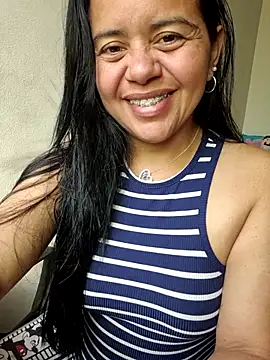 Snapshot of Miss__kendra_ chatting on December 2025 02:22:02 PM Miss kendra online show from December 2025 02:22:02 PM