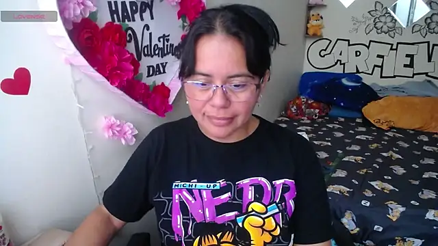 Miss  kendra  online show from June 2026 01:46:01 PM