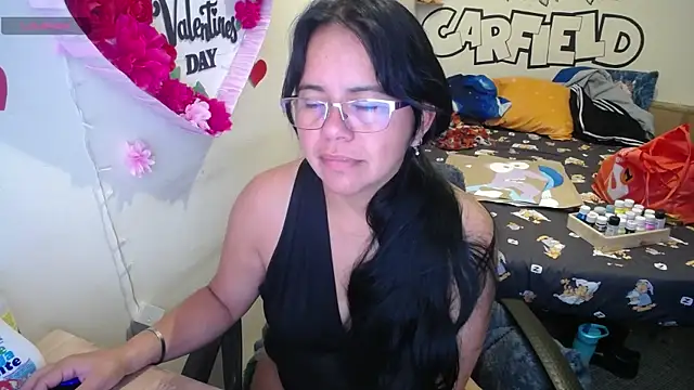 Miss  kendra  online show from June 2026 11:31:01 AM