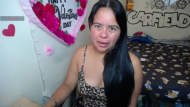 Miss  kendra  online show from June 2026 12:47:02 PM