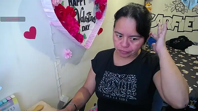 Miss  kendra  online show from July 2026 12:29:02 PM