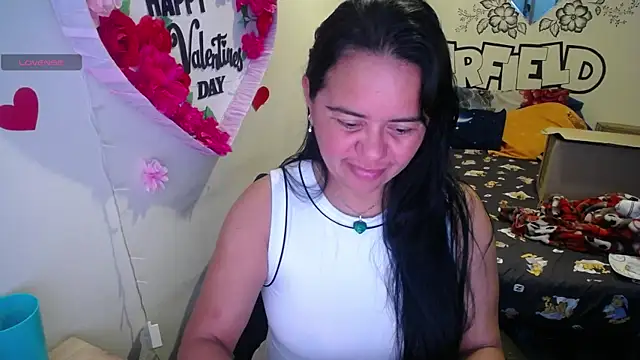 Miss  kendra  online show from July 2026 11:35:01 AM