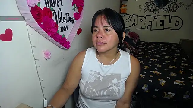 Miss  kendra  online show from July 2026 12:02:01 AM
