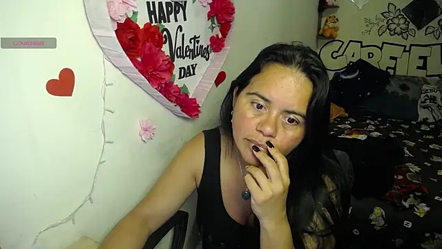 Miss  kendra  online show from August 2026 02:13:02 AM