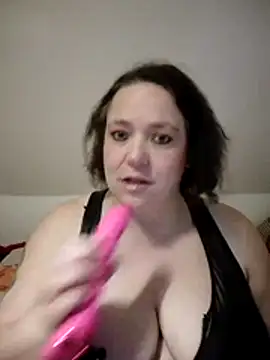 Snapshot of Michelle_Livia chatting on October 2025 04:03:02 PM Michelle Livia online show from October 2025 04:03:02 PM