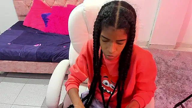 Snapshot of thianahorny chatting on November 2025 12:27:02 PM thianahorny online show from November 2025 12:27:02 PM