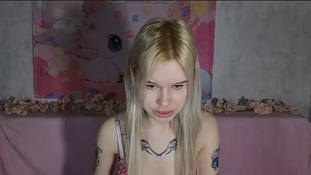 HoneyGold  online show from February 2026 04:08:01 AM