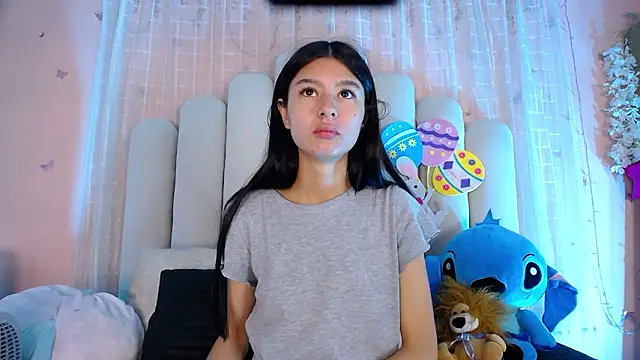 SweetRenata  online show from February 2026 12:15:01 PM