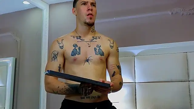 Snapshot of JacobRhude_ chatting on October 2025 01:23:02 PM JacobRhude online show from October 2025 01:23:02 PM