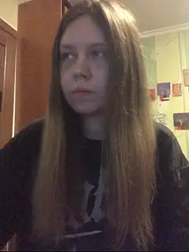 Snapshot of LunaVirelle chatting on February 2026 04:36:01 PM LunaVirelle online show from February 2026 04:36:01 PM