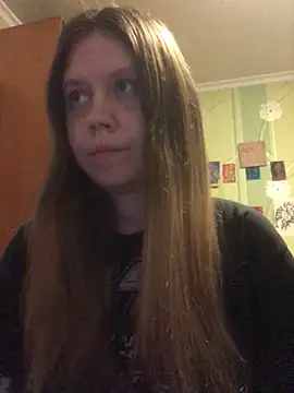 Snapshot of LunaVirelle chatting on March 2026 07:43:02 PM LunaVirelle online show from March 2026 07:43:02 PM