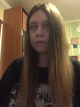 Snapshot of LunaVirelle chatting on March 2026 06:33:01 PM LunaVirelle online show from March 2026 06:33:01 PM