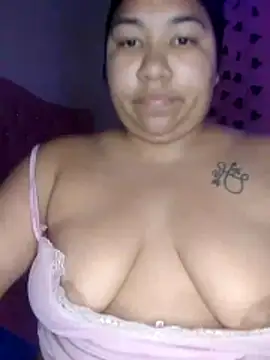 Snapshot of AprilBelmore chatting on November 2025 06:02:02 AM AprilBelmore online show from November 2025 06:02:02 AM