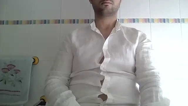 Snapshot of sci69 chatting on October 2025 10:44:01 AM sci69 online show from October 2025 10:44:01 AM