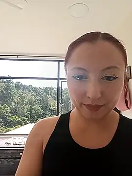 Snapshot of Scarlet_Aura chatting on December 2025 07:20:02 PM Scarlet Aura online show from December 2025 07:20:02 PM