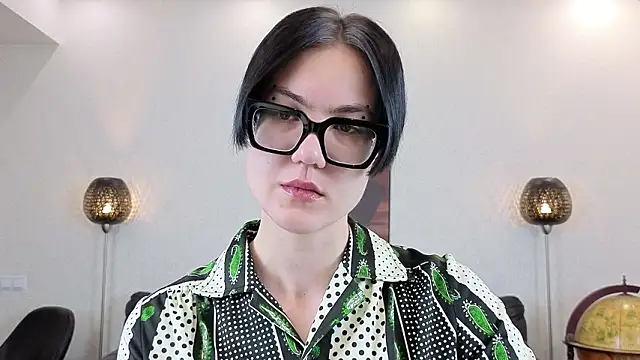 Snapshot of Marie_Fitch chatting on March 2026 02:28:01 AM Marie Fitch online show from March 2026 02:28:01 AM