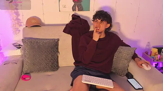 lua boy online show from March 2026 04:06:02 AM