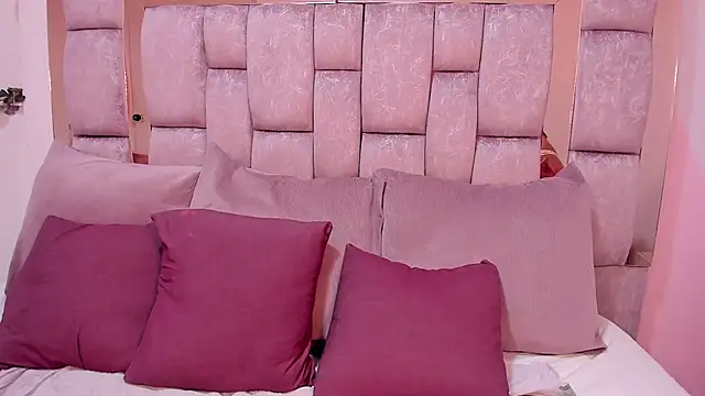 Snapshot of kaorybliss chatting on October 2025 05:46:01 PM kaorybliss online show from October 2025 05:46:01 PM