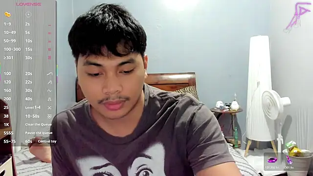 Snapshot of LuisitoJuancho55 chatting on December 2025 12:10:02 PM LuisitoJuancho55 online show from December 2025 12:10:02 PM